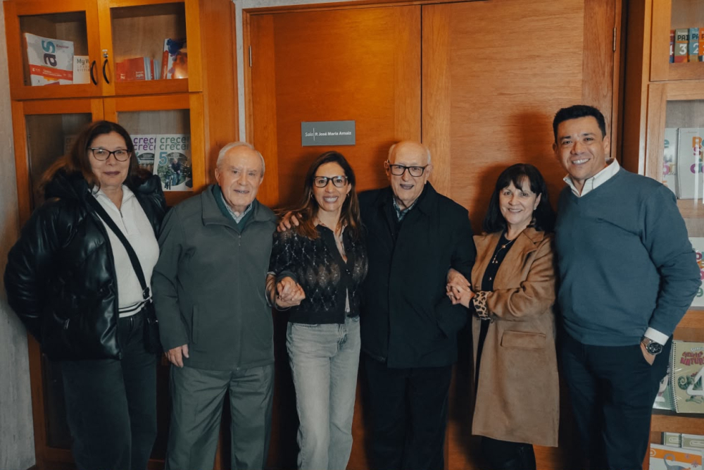 Homenaje al P. José María Arnaiz en Ediciones SM